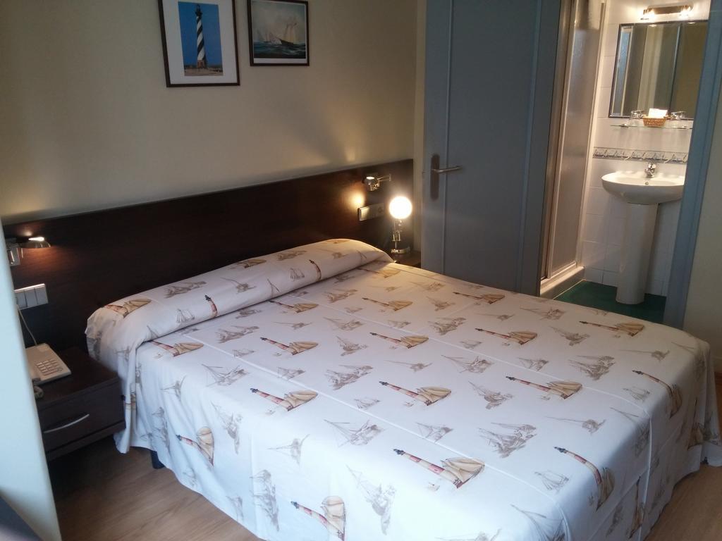 Hotel Nautico Виго Номер фото
