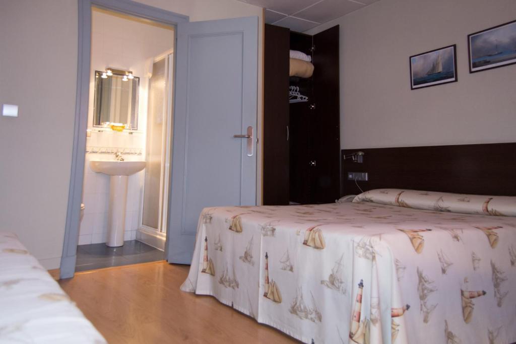 Hotel Nautico Виго Номер фото